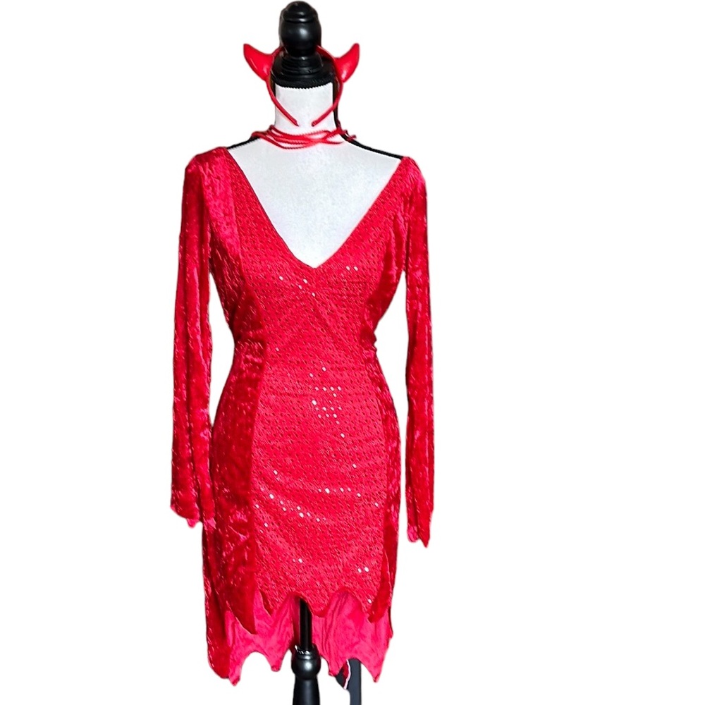 Cute Little Costume Devil Dress with Tail and Horns Size 12-14. Halloween 🎃